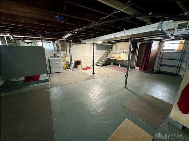 basement with washer / clothes dryer