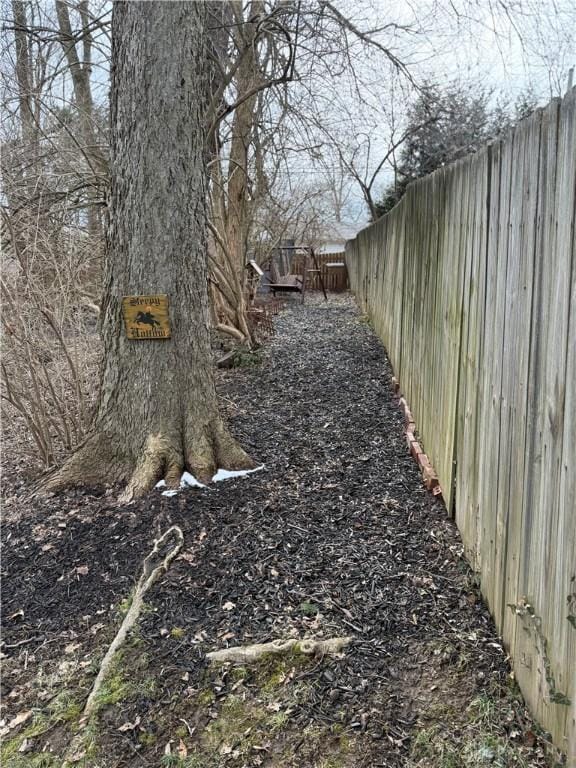 view of yard featuring a fenced backyard