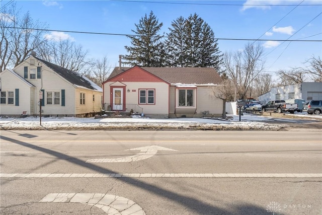 view of front of property with a residential view