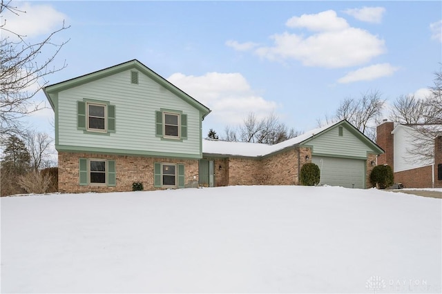 Listing photo 2 for 3889 Eagle Point Dr, Beavercreek OH 45430