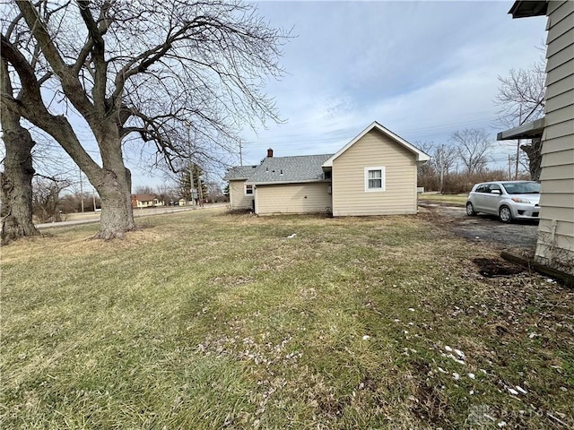 exterior space featuring a yard