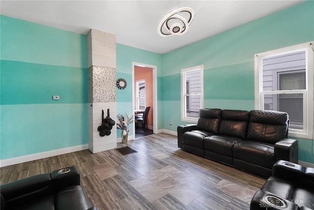 living area with baseboards