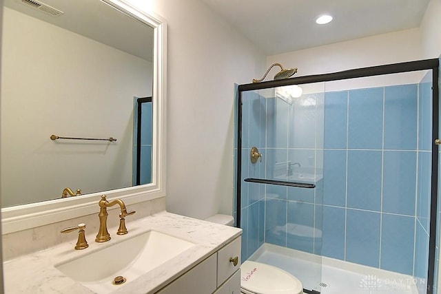 9471 Banyan Ct, Dayton, OH 45458 - full bath featuring visible vents, a shower stall, toilet, and vanity
