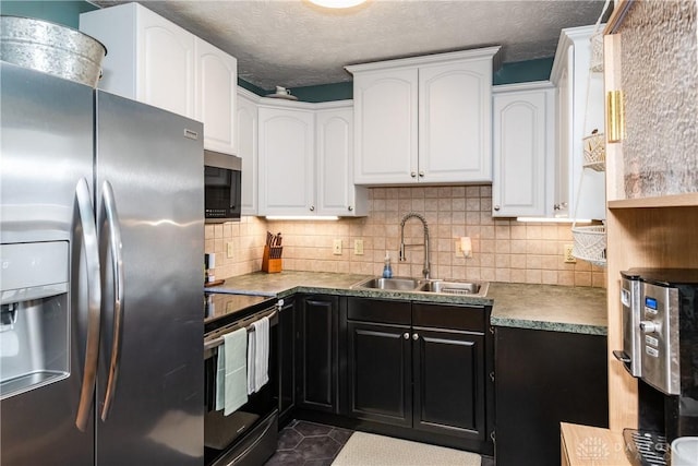 kitchen with decorative backsplash, white cabinetry, a sink, range with electric cooktop, and stainless steel fridge with ice dispenser