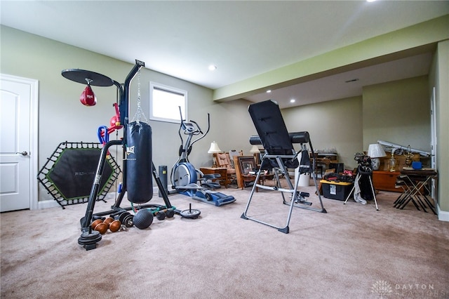 workout room with recessed lighting, carpet flooring, and baseboards