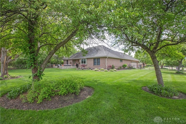 1250 Yankee Woods Dr, Washington Twp, OH 45458 - view of yard