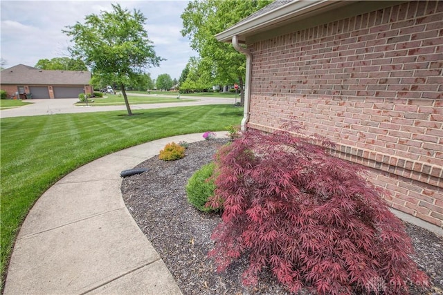 1250 Yankee Woods Dr, Washington Twp, OH 45458 - view of grassy yard