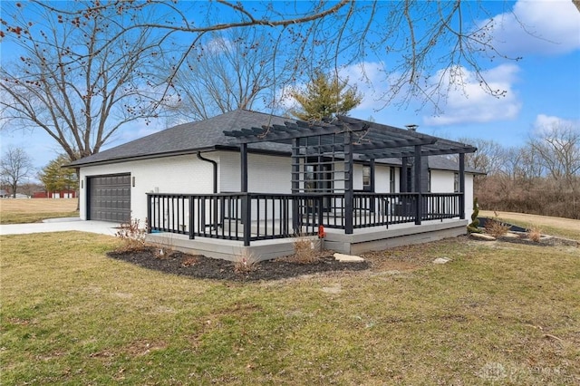 view of front of home with a garage, brick siding, driveway, a pergola, and a front yard