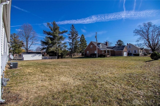 543 W Market St, Germantown, OH 45327 - view of yard
