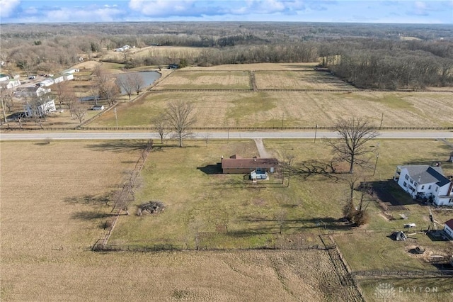 birds eye view of property featuring a rural view