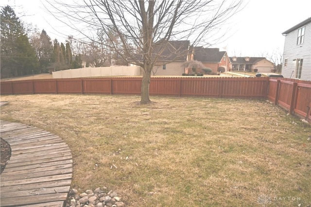 view of yard featuring fence