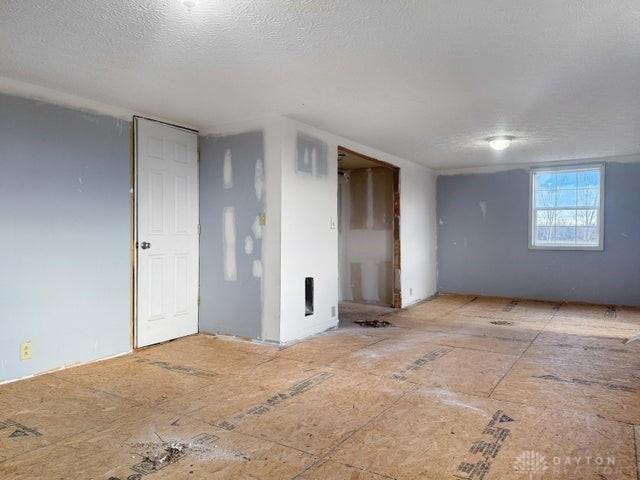 8830 Hunt Clymer Rd, Mechanicsburg, OH 43044 - photo 40