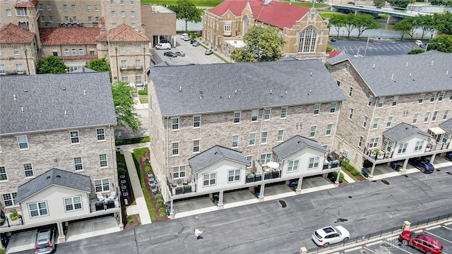 birds eye view of property featuring a residential view