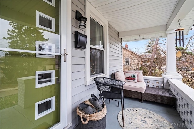 view of patio featuring covered porch