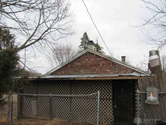 view of home's exterior