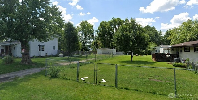 Listing photo 2 for 2108 Marker Ave, Dayton OH 45414