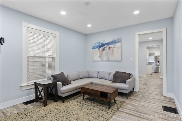 331 Morton Ave, Dayton, OH 45410 - living room with recessed lighting, visible vents, light wood-type flooring, and baseboards