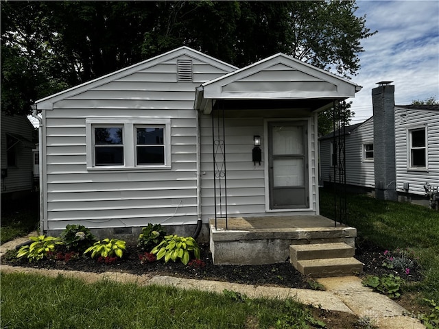 1845 Culver Ave, Dayton, OH 45420 - view of front of house with crawl space