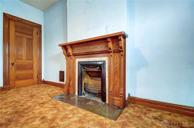 322 Hickory St, Dayton, OH 45410 - room details with baseboards