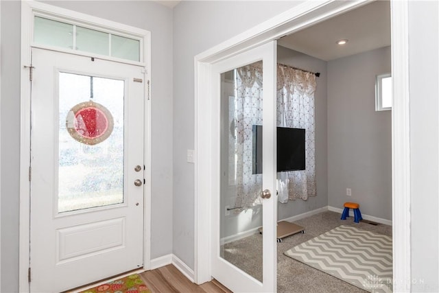 2012 Prestwick Bnd, Miamisburg, OH 45342 - entryway featuring baseboards