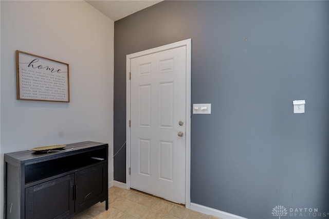 5561 Sagewood Dr, Miami Twp, OH 45342 - photo 4