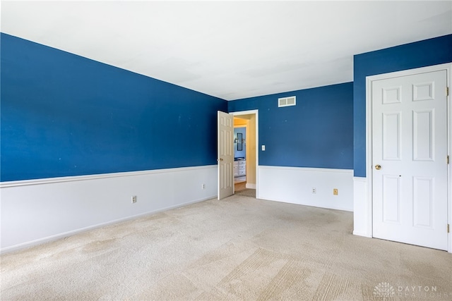533 Lockerbie Ln, Kettering, OH 45429 - carpeted spare room with baseboards