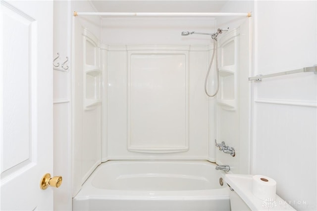 bathroom featuring shower / bathtub combination