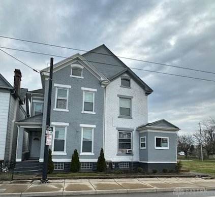 324 Warren St, Dayton, OH 45402 - view of victorian-style house