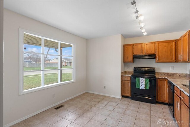 8934 Gardengate Dr, Dayton, OH 45424 - photo 18