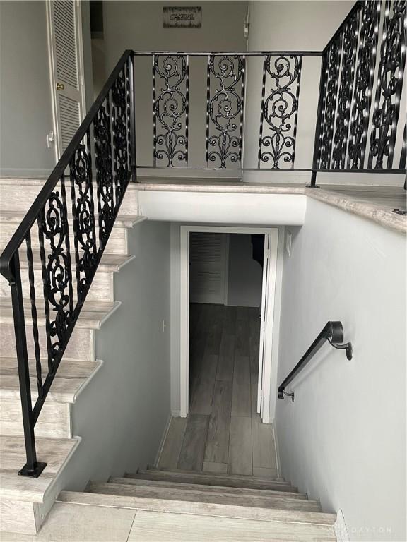 1314 Ridgeview Ave, Dayton, OH 45409 - staircase with wood finished floors