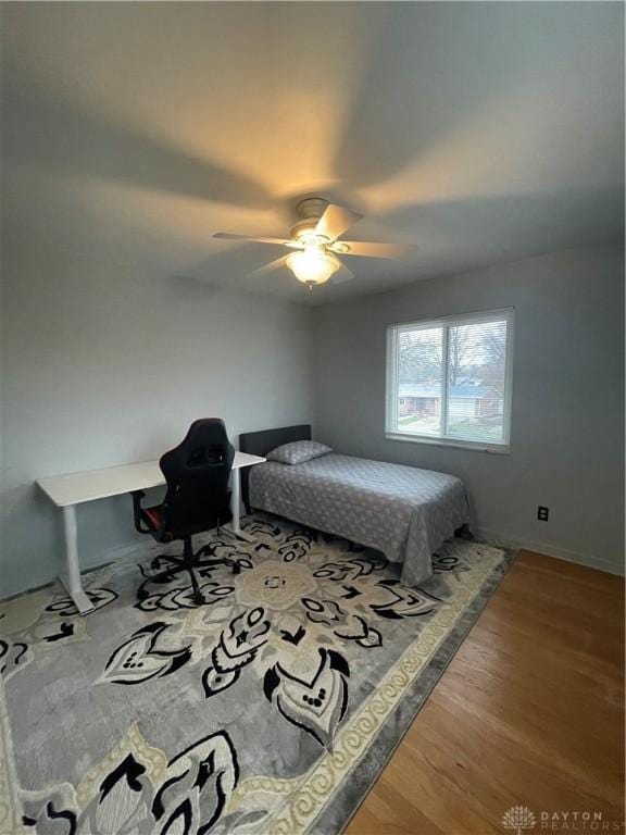 1314 Ridgeview Ave, Dayton, OH 45409 - bedroom with wood finished floors and ceiling fan