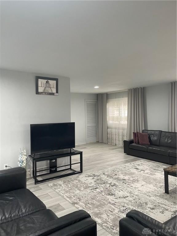 1314 Ridgeview Ave, Dayton, OH 45409 - living area with wood finished floors and recessed lighting