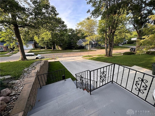 1314 Ridgeview Ave, Dayton, OH 45409 - porch with a lawn