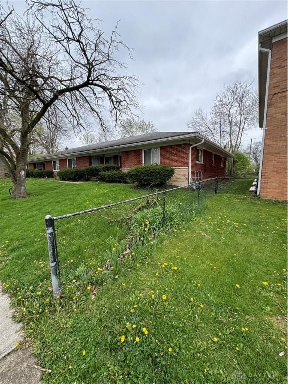 325 Ryburn Ave Unit 319-325, Dayton, OH 45405 - view of front facade with brick siding