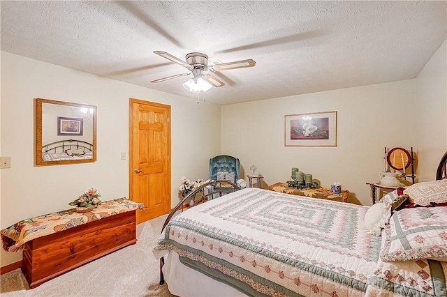 3949 E Summit Ridge Dr, Beavercreek, OH 45430 - bedroom featuring carpet, ceiling fan, and a textured ceiling