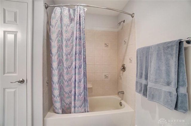 3558 Golden Fox Trl, Lebanon, OH 45036 - full bathroom with shower / bath combo