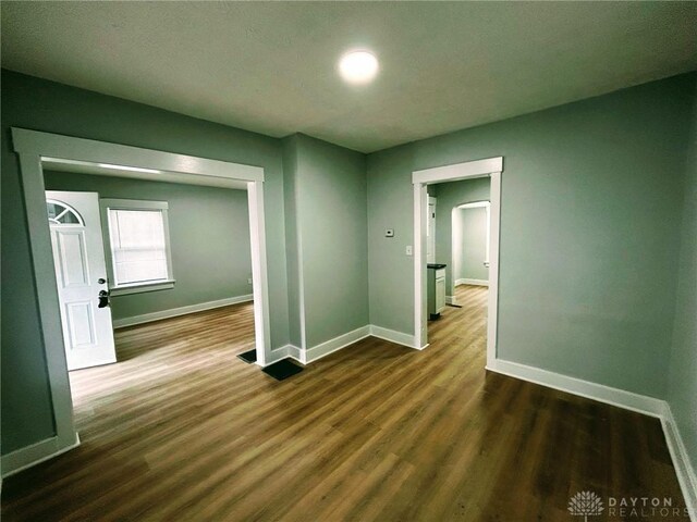 238 E Maplewood Ave, Dayton, OH 45405 - photo 3