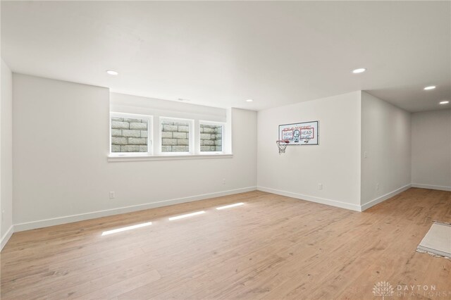 2164 Northbridge Trl, Troy, OH 45373 - empty room featuring light wood-type flooring, baseboards, and recessed lighting