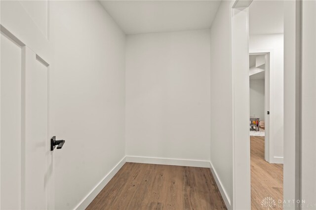 2164 Northbridge Trl, Troy, OH 45373 - walk in closet featuring wood finished floors