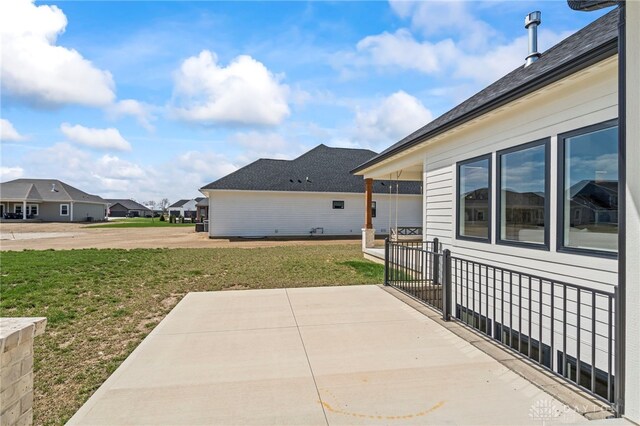 2164 Northbridge Trl, Troy, OH 45373 - view of patio with a residential view