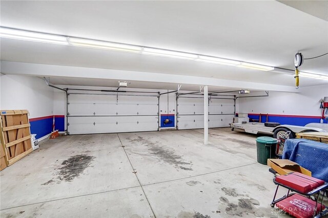 4600 Brown Rd, Sugarcreek Township, OH 45440 - view of garage