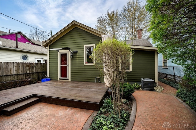 241 Henry St, Dayton, OH 45403 - photo 9