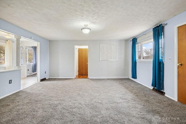 1655 Parkridge Dr, Springfield, OH 45506 - photo 9