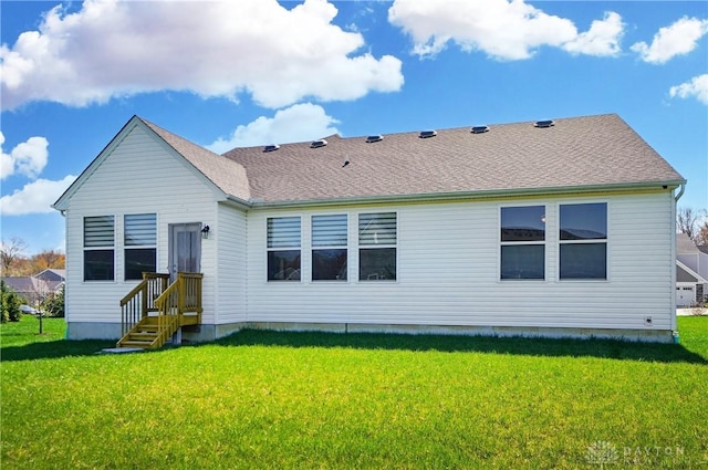 1110 Billingsley Dr, Batavia, OH 45103 - back of house featuring a yard