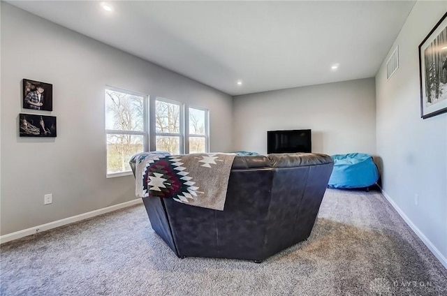 1629 Arden Bnd, Fairborn, OH 45324 - carpeted living room featuring baseboards, visible vents, and recessed lighting