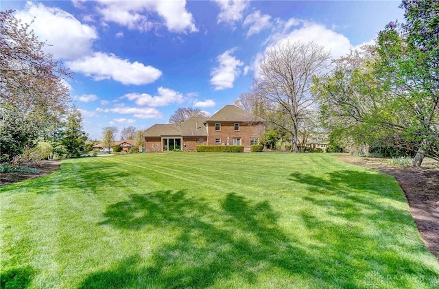 1458 Westwicke Pl, Washington Twp, OH 45459 - view of yard
