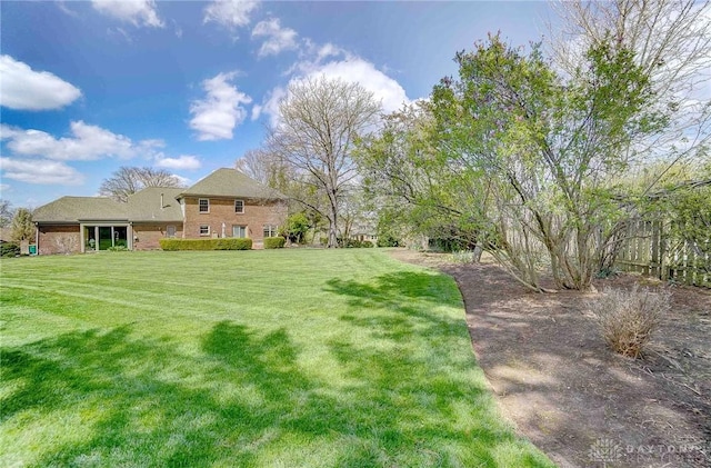 1458 Westwicke Pl, Washington Twp, OH 45459 - view of yard