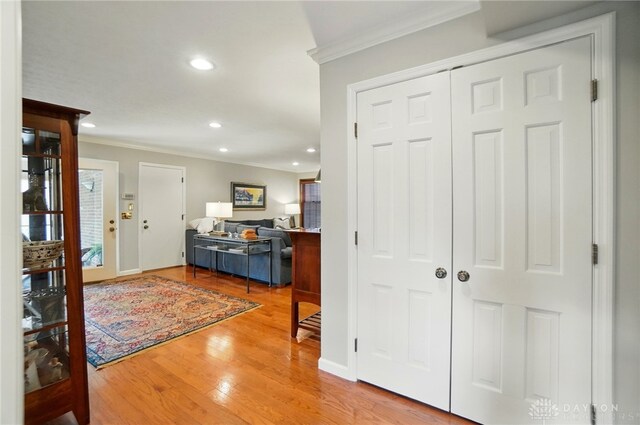 1458 Westwicke Pl, Washington Twp, OH 45459 - foyer entrance with crown molding, wood finished floors, and recessed lighting