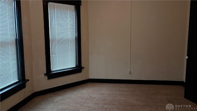 229-227 James St Unit 2, Dayton, OH 45410 - carpeted empty room with baseboards