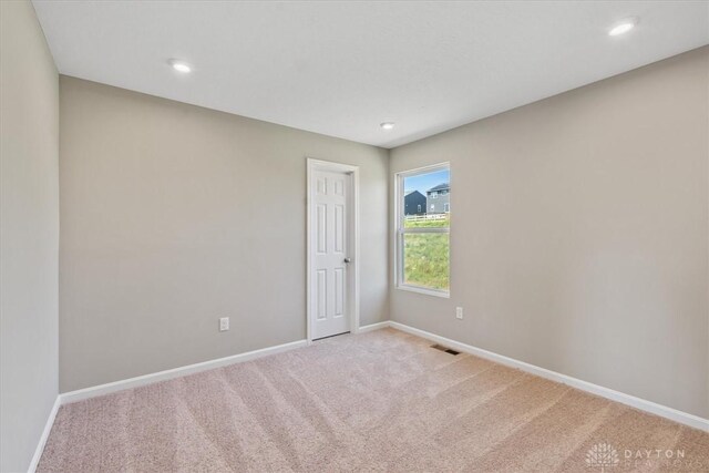 1226 Heathgate Way, Fairborn, OH 45324 - unfurnished room featuring carpet and recessed lighting